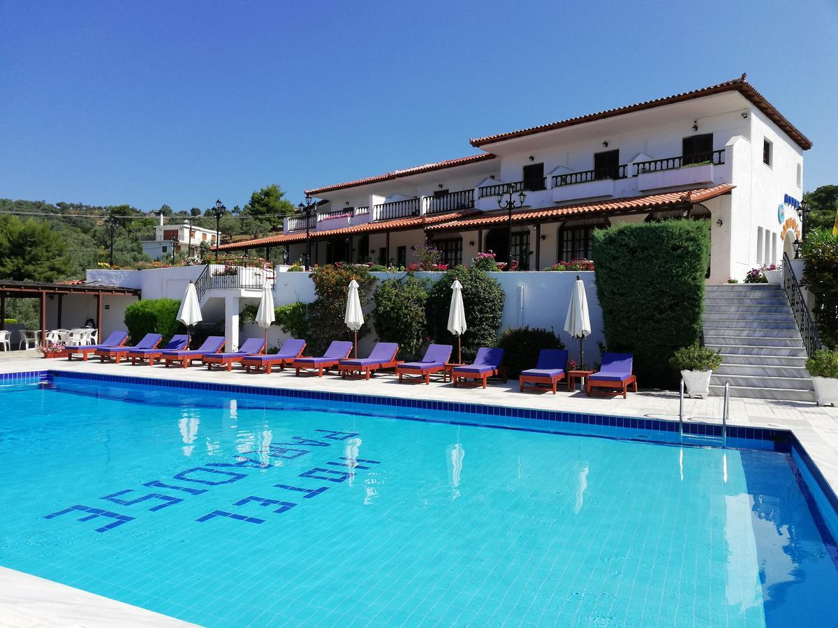 Hotel Paradise Василиас Экстерьер фото