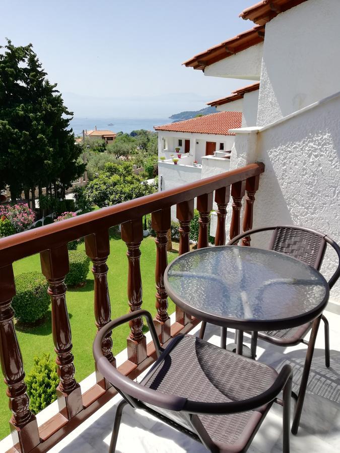 Hotel Paradise Василиас Экстерьер фото