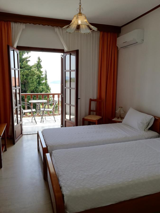 Hotel Paradise Василиас Экстерьер фото