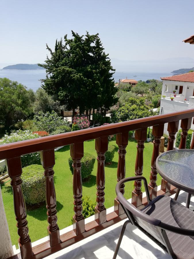 Hotel Paradise Василиас Экстерьер фото