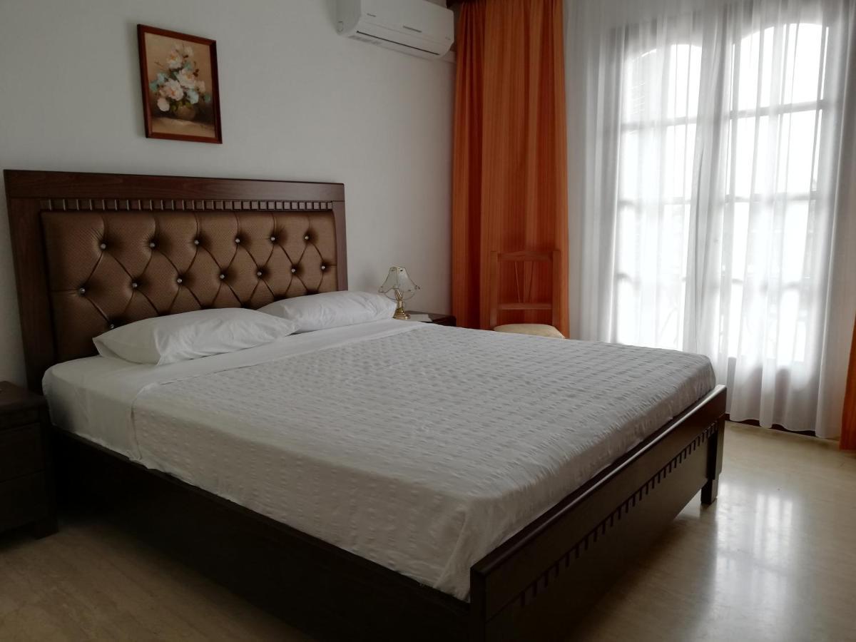 Hotel Paradise Василиас Экстерьер фото
